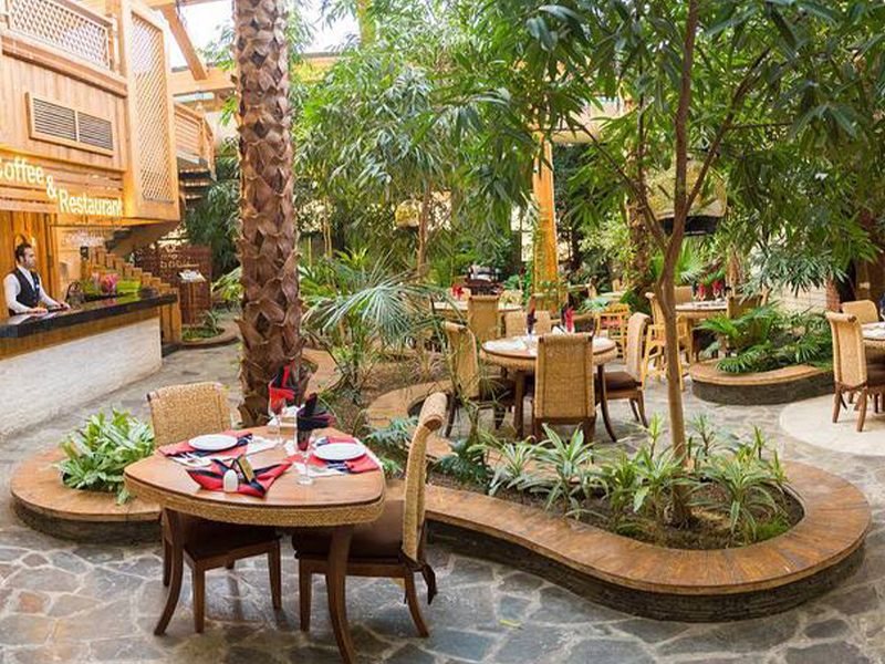 رستوران های هتل درویشی مشهد