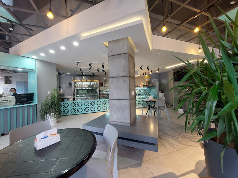 بستنی فروشی
نارنج و ترنج