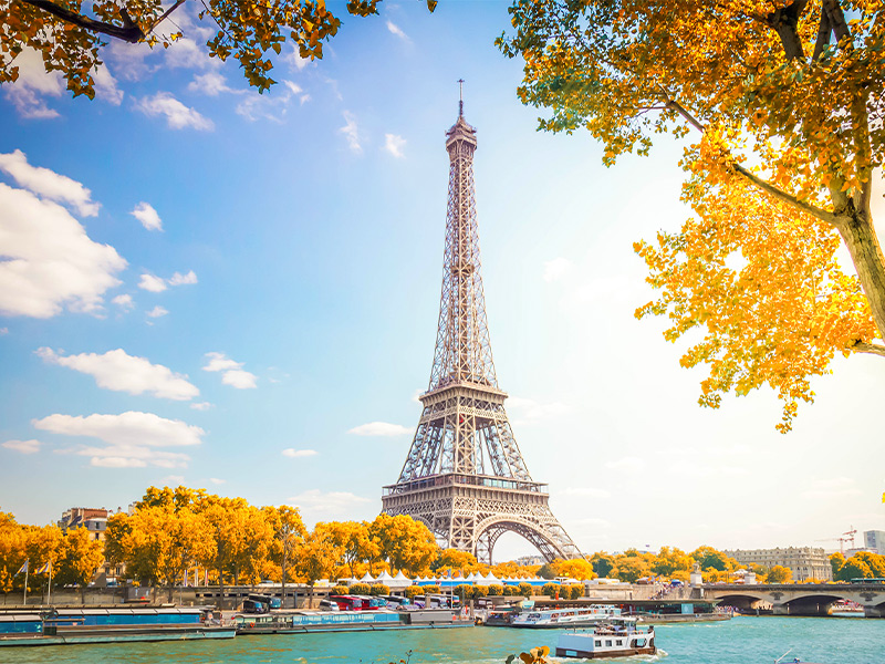 پاییز به پاریس