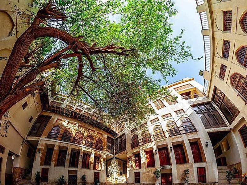 عمارت دهدشتی