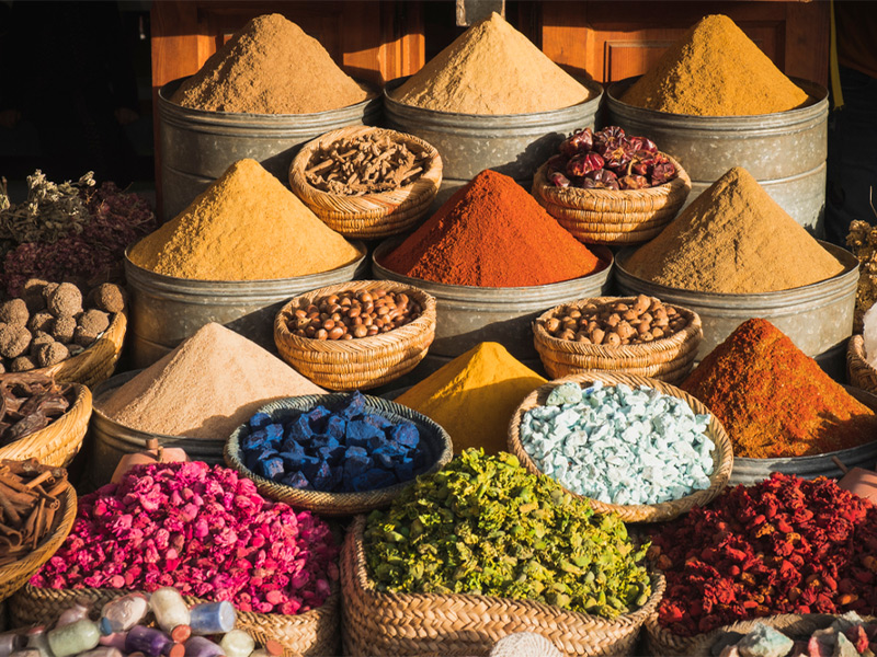 مجتمع تجاری تیس چابهار - الی گشت