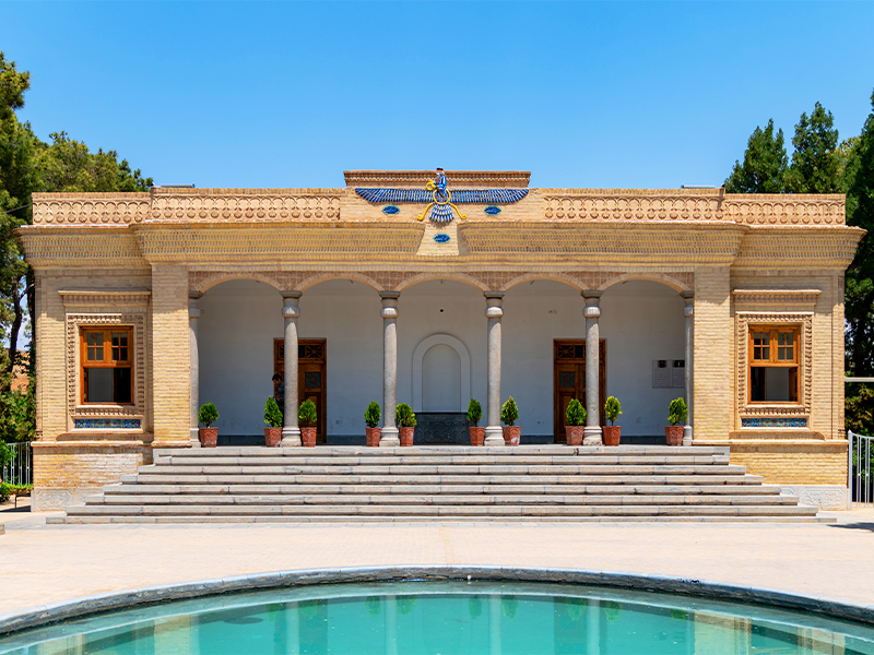 آداب و رسوم زردشتی های یزد - الی گشت