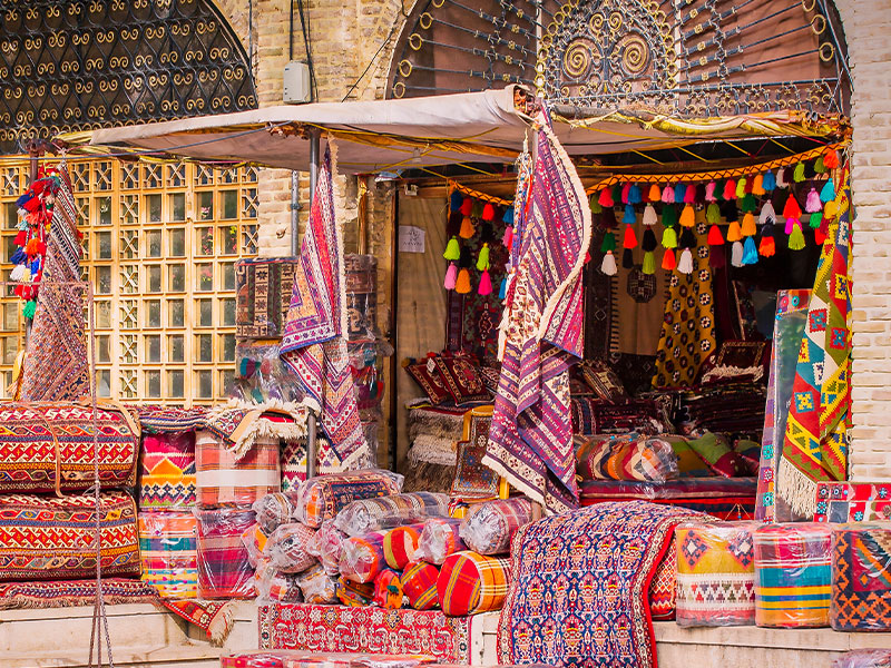 گردش در بازار وکیل - الی گشت
