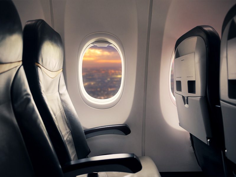 صندلی کنار پنجره هواپیما