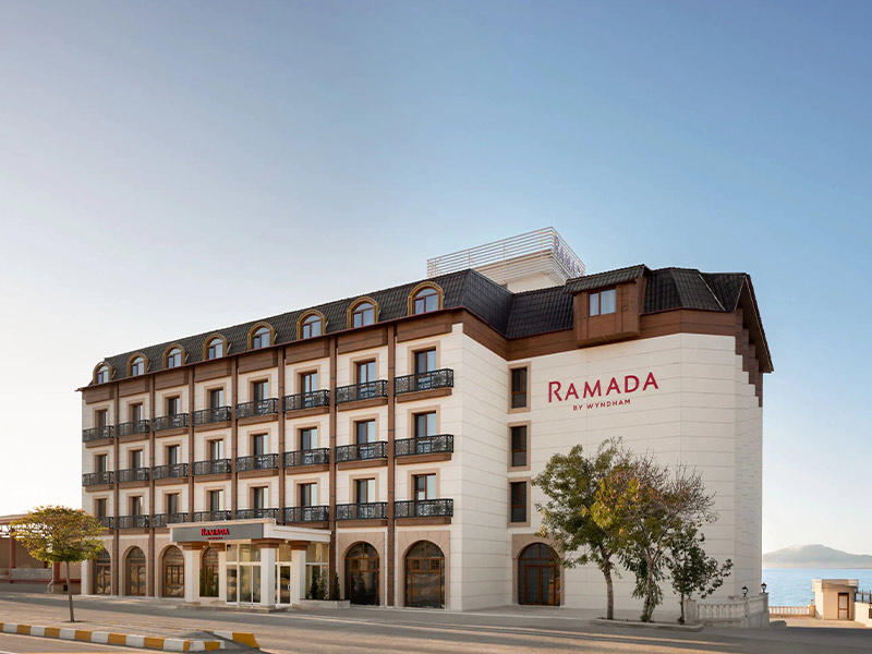 هتل 3 ستاره رامادا بای ویندهام - الی گشت