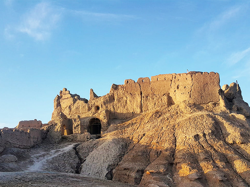 قلعه زیبای بمپور