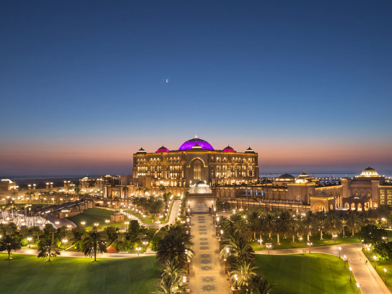  هتل امارات پالاس