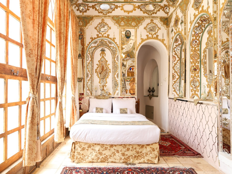 هتل قصر منشی