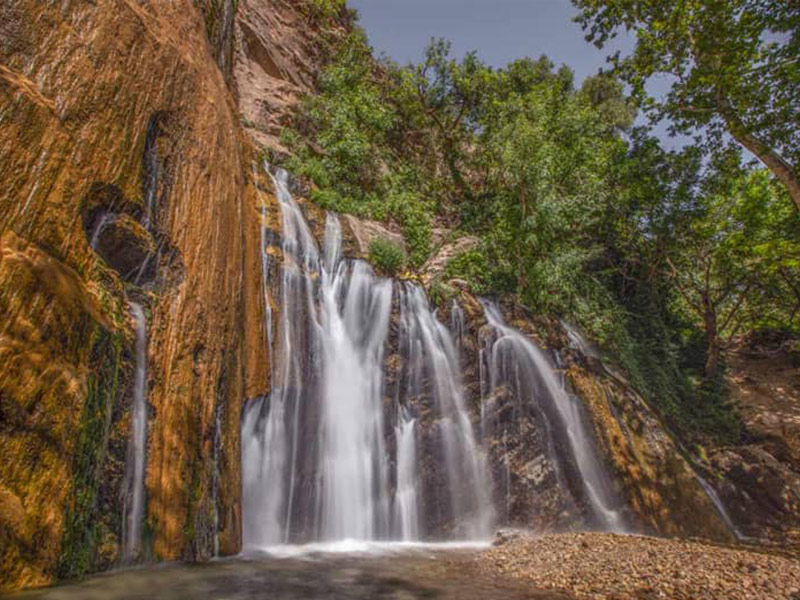 آبشار وارک خرم آباد از آبشار های لرستان