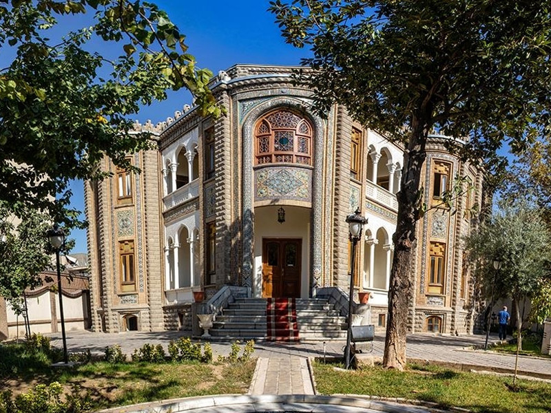خانه شقاقی