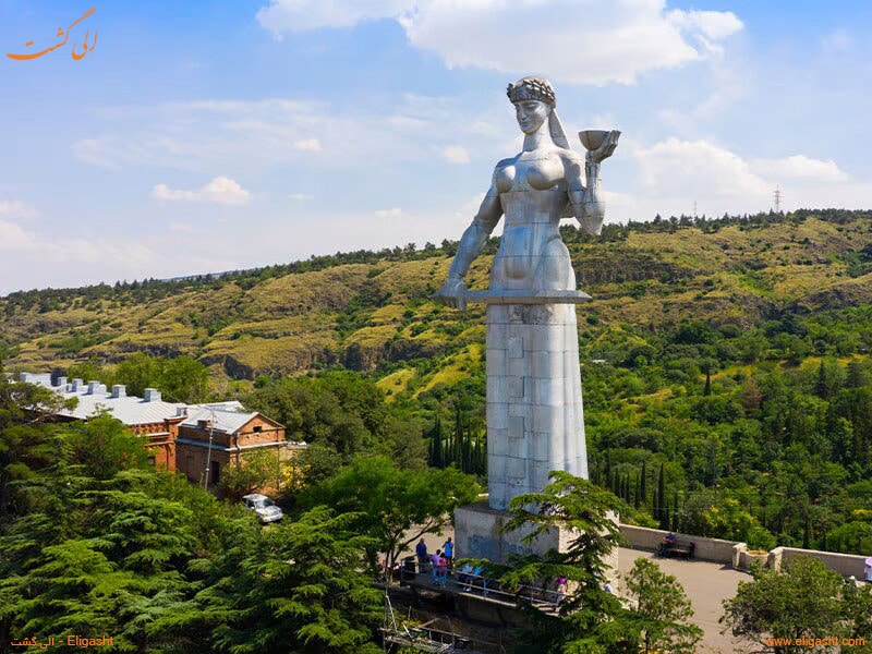 مجسمه مادر گرجستان- الی گشت
