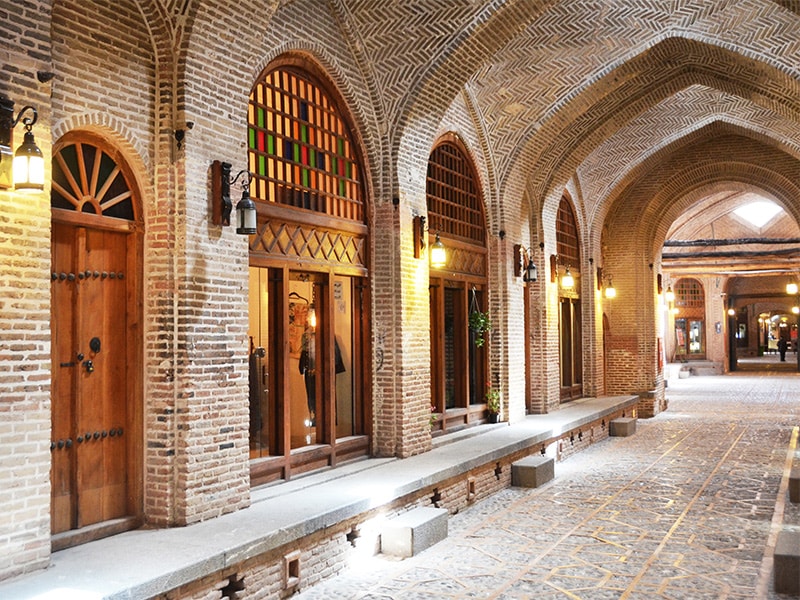 سفرهای ارزان در ایران - الی گشت