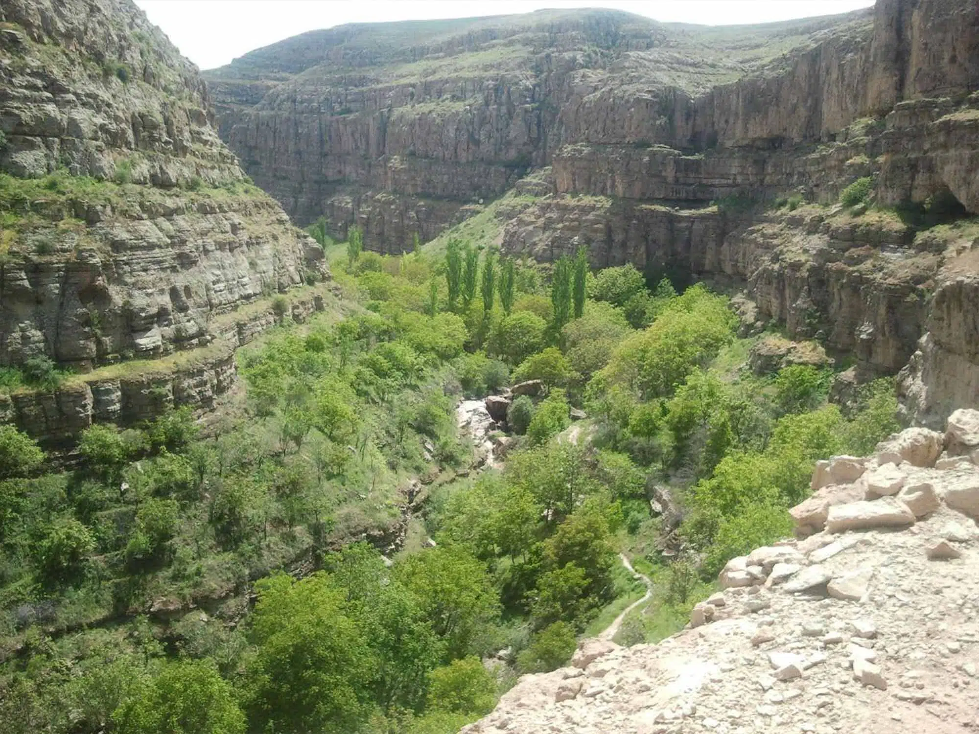 جاذبه‌های طبیعی و تاریخی شهرستان شیروان - جاذبه های شرق ایران - الی گشت