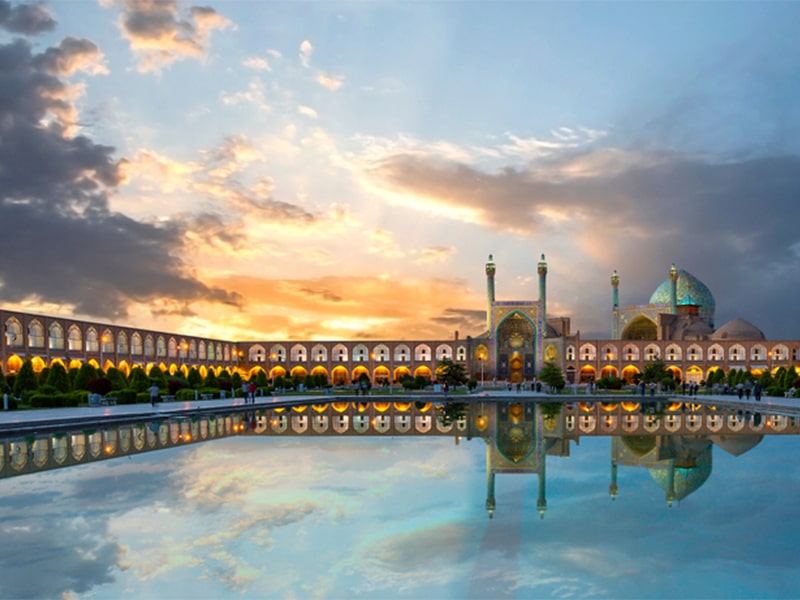 چرا به اصفهان سفر کنیم؟ - الی گشت