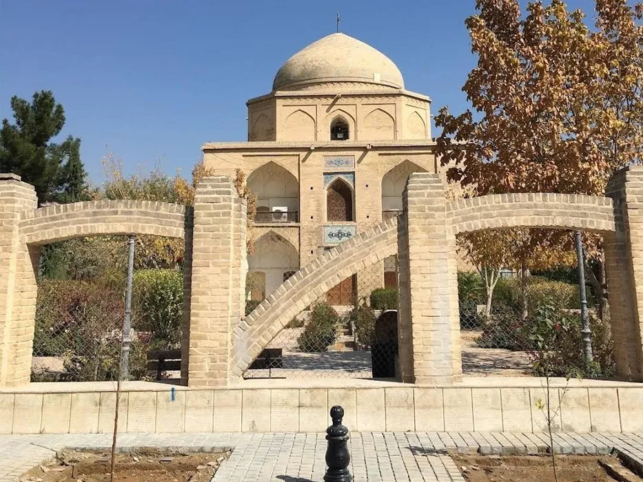 آرامگاه سیبویه بندر کنگان
