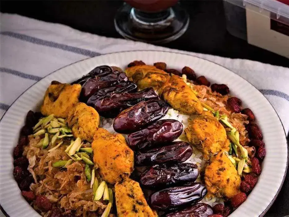 خوراک خرما - غذاهای چابهار
