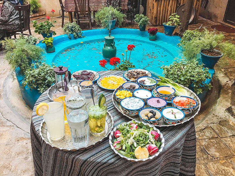 کافه های شیراز - الی گشت