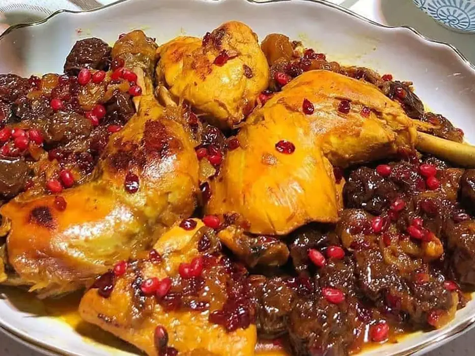 خورش مرغ و آلوچه