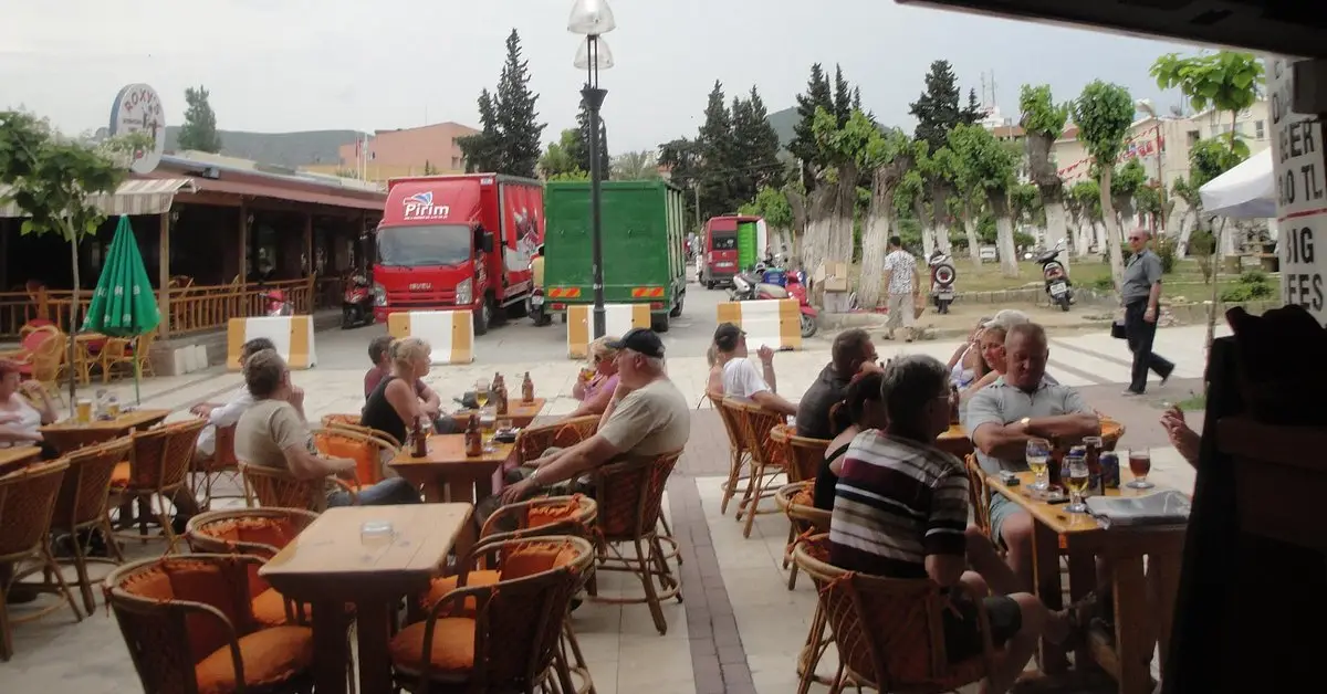 رستوران بلبل (Bulbul restaurant)
