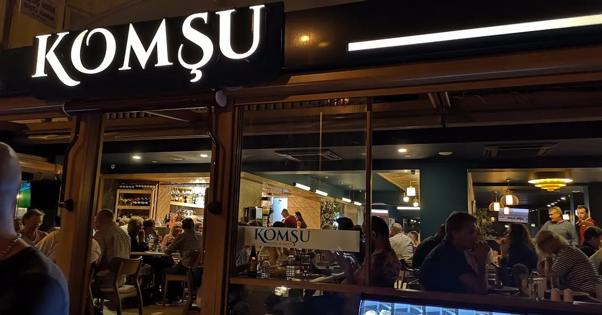کافه رستوران کومسو (Komsu Cafe & Restaurant)