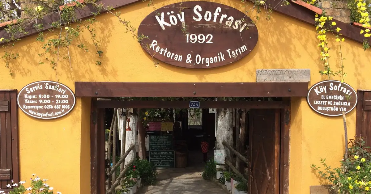 رستوران کیرازلی کوی سوفرا (restaurant Kirazli Koy Sofrasi) - رستوران های کوش آداسی