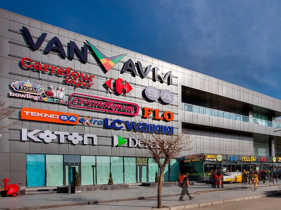 فروشگاه Van AVM - مکان های تفریحی وان