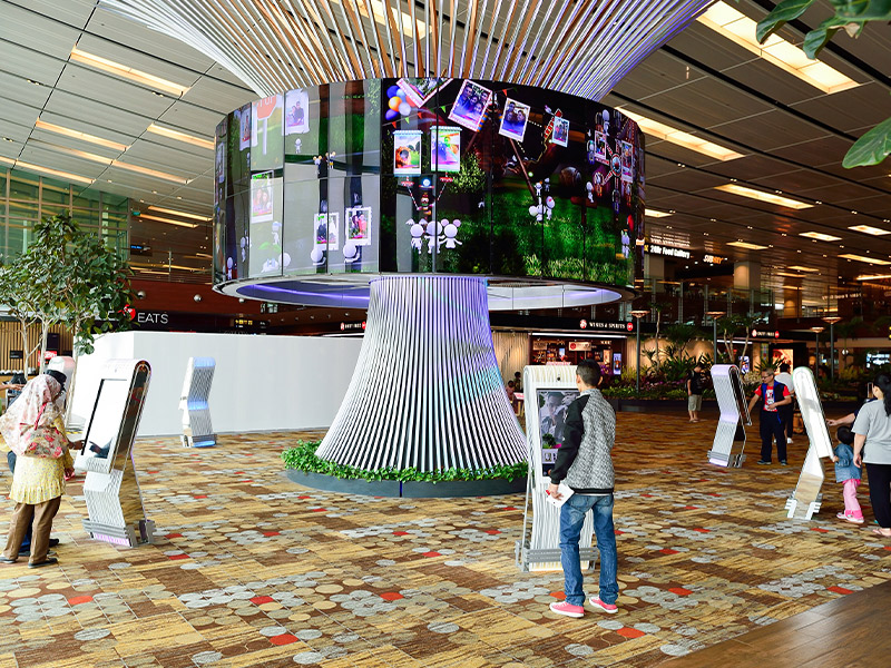 بازی و سرگرمی در فرودگاه چانگی سنگاپور - الی گشت