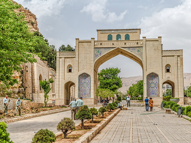 قدمت شیراز - الی گشت