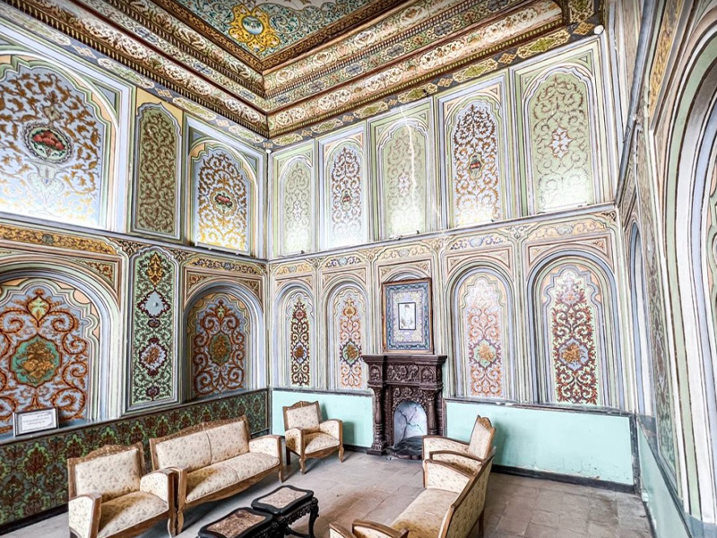 عمارت اصلی باغ قوام - الی گشت