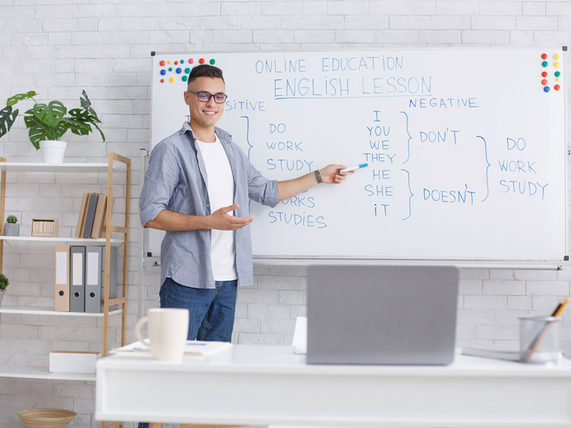زبان انگلیسی تدریس کنید - الی گشت
