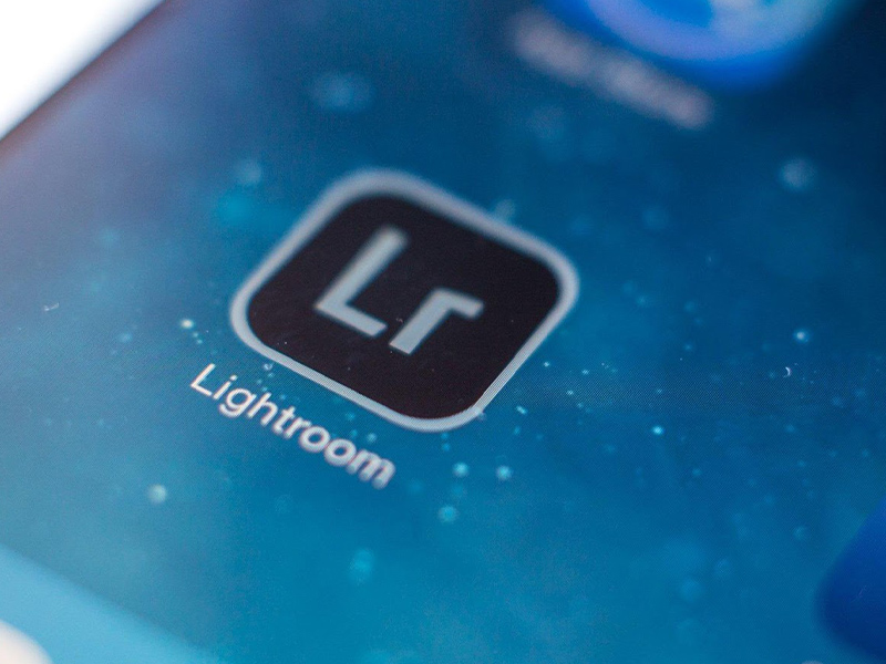 اپلیکیشن Adobe lightroom - الی گشت