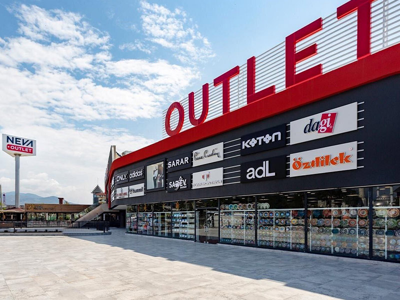 مرکز خرید نوا اوتلت - Neva Outlet - الی گشت