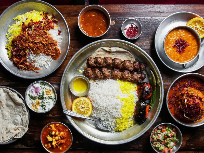 رستوران روحی - الی گشت
