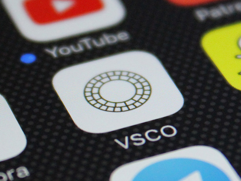 VSCO -اپلیکیشن های عکاسی در سفر - الی گشت