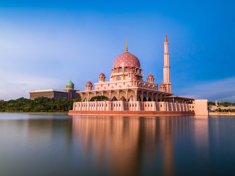 شاهکارهای معماری و نمادهای شهری - الی گشت