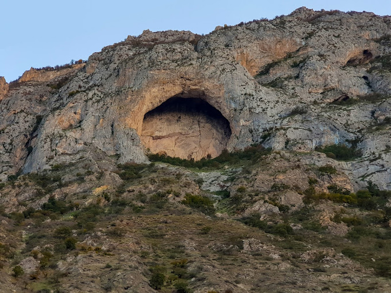 ساختار غار اسپهبد