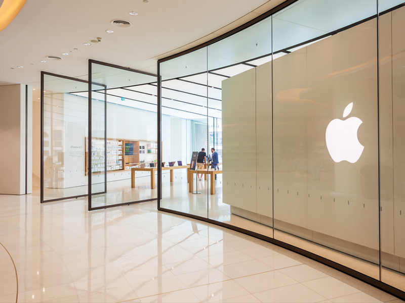  اپل استور در دبی 
