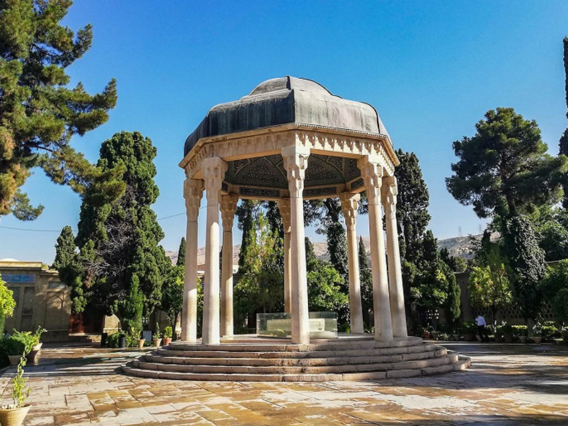 شاعران ایرانی