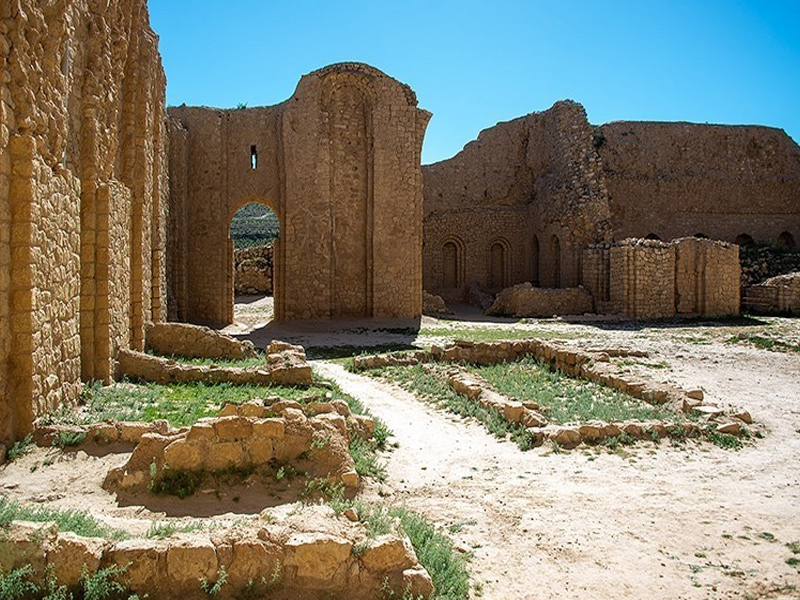 آتشکده فیروز آباد