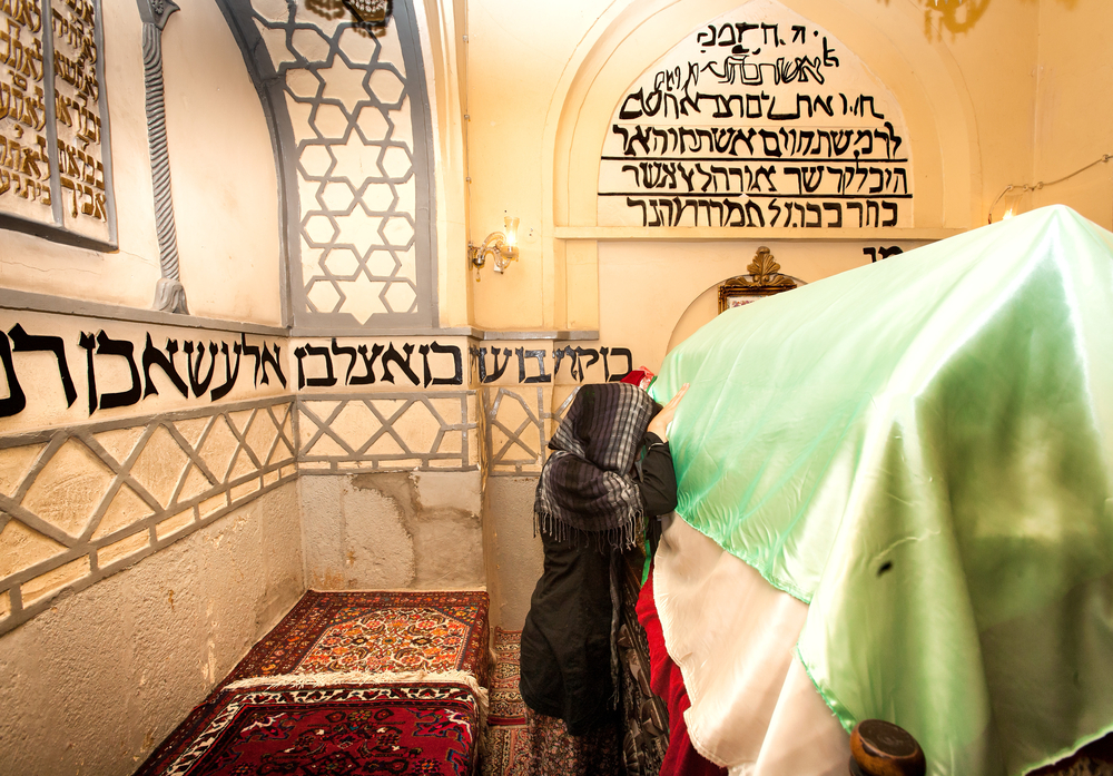 آرامگاه استر و مردخای