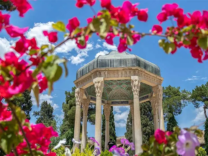 سفر در اردیبهشت