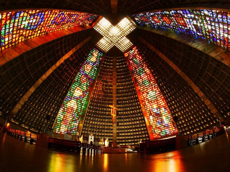 آشنایی با کلیسای جامع سن سباستین