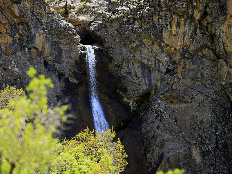 آبشار کردستان
