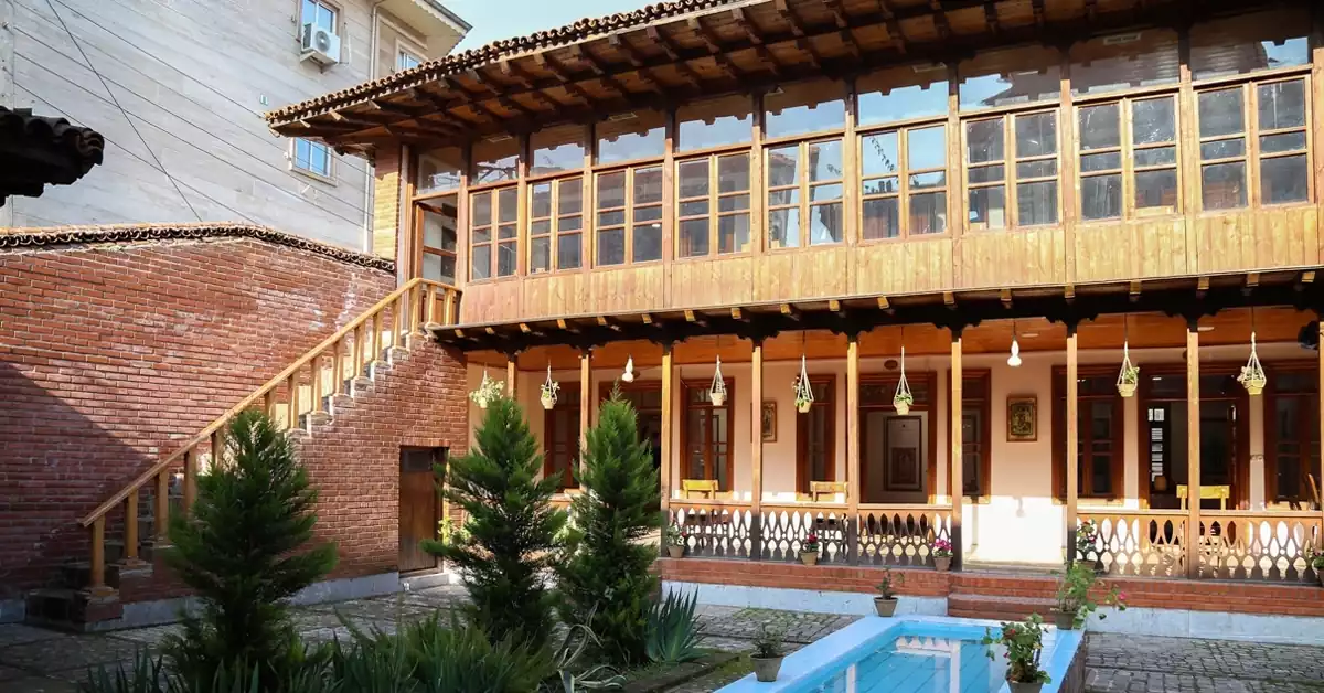 خانه میرزا کوچک خان جنگلی - جاذبه های رشت