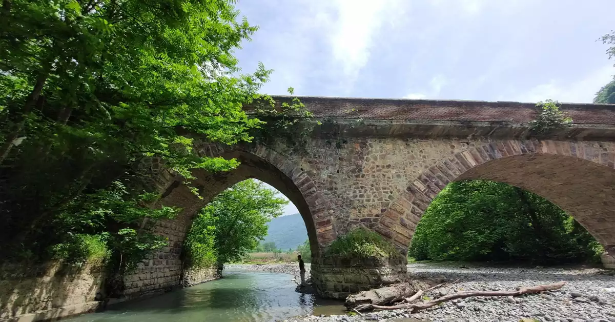  رودخانه سیاهرود رشت - جاذبه های رشت