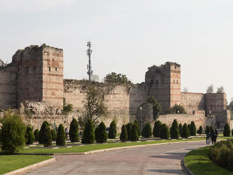 دیوارهای قسطنطنیه