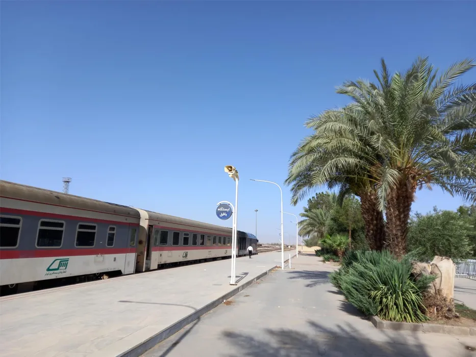 راه آهن بافق