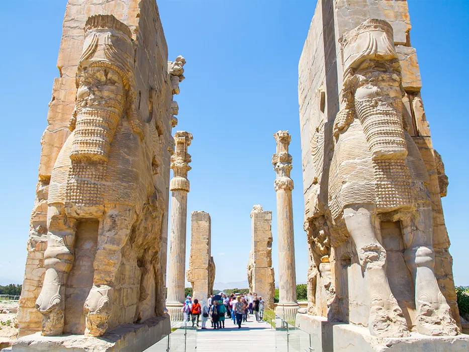 سفر از اصفهان به شیراز