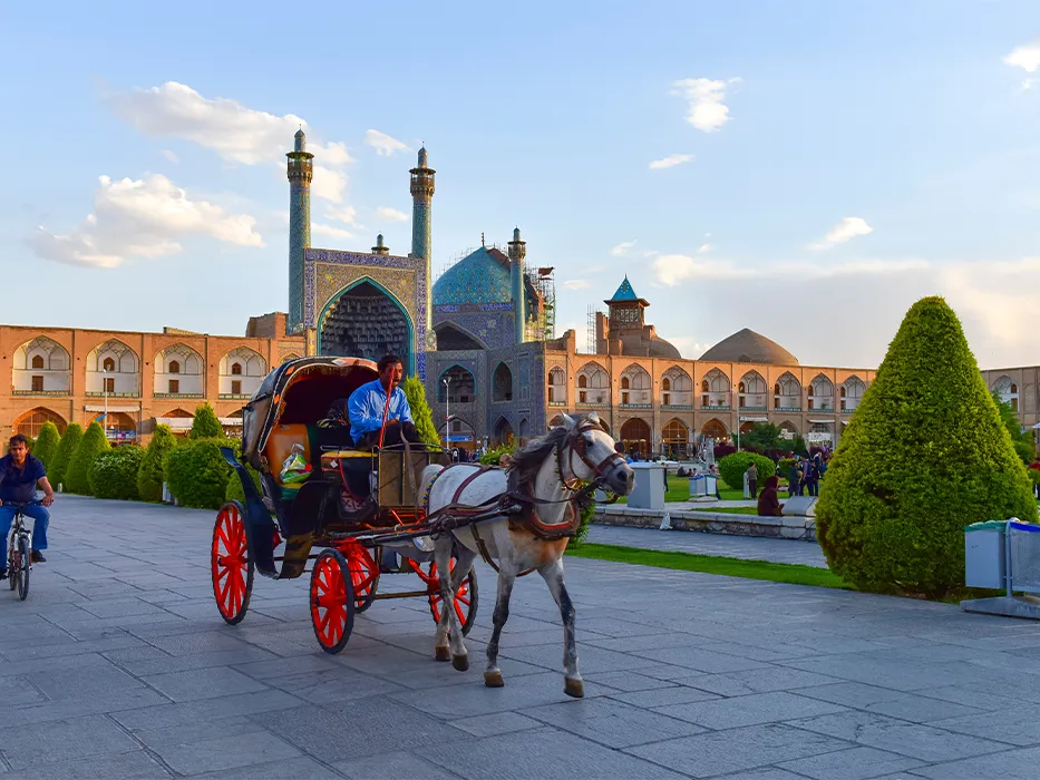 بهترین زمان برای سفر از اصفهان به شیراز