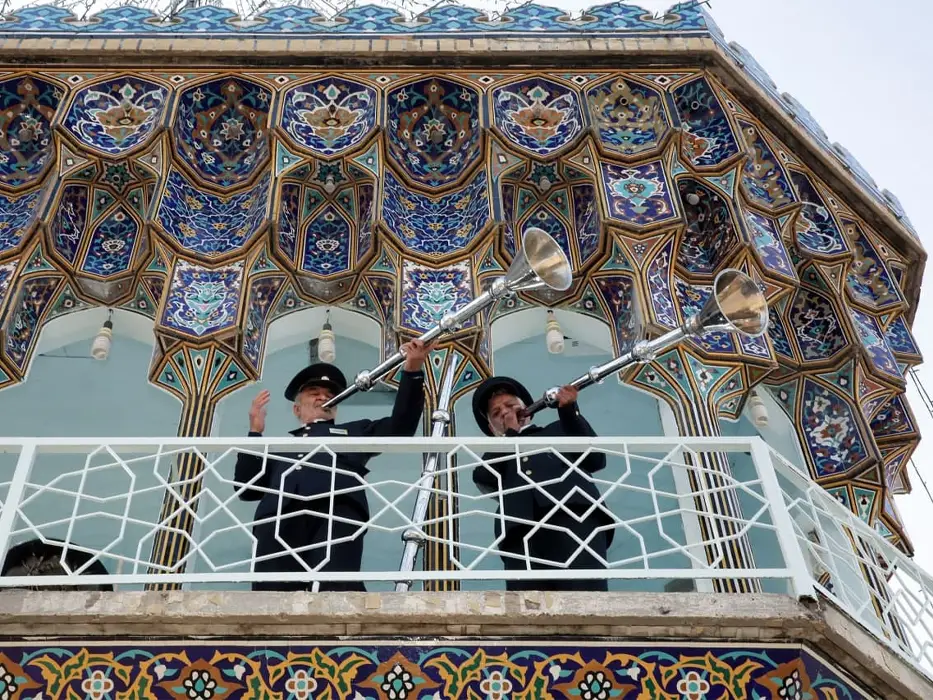 نقاره ‌زنی در حرم امام رضا (ع)